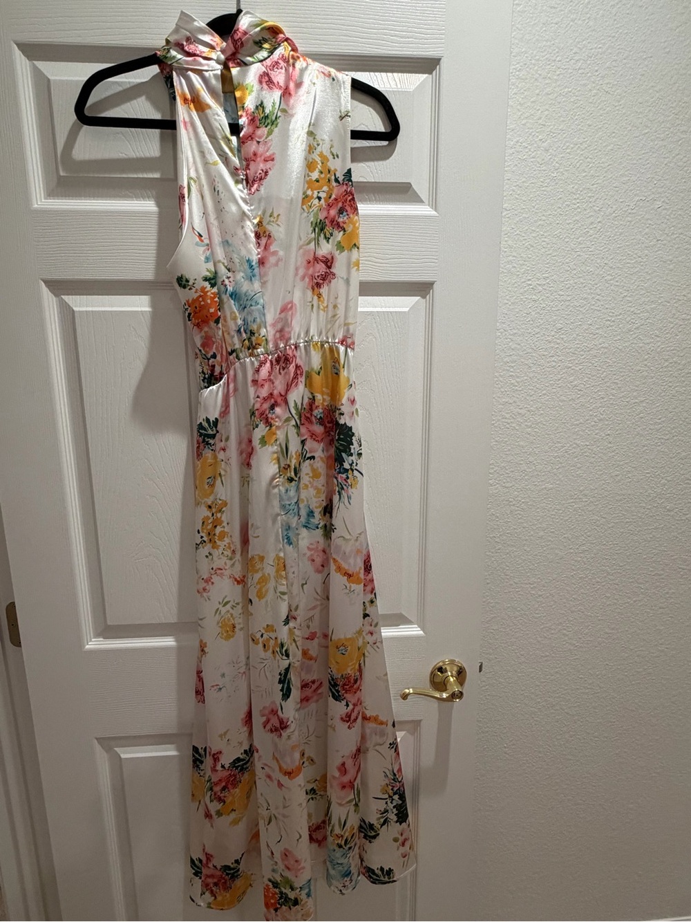 NEW Floral Cowl-Neck Maxi Dress - Picture 8 of 8